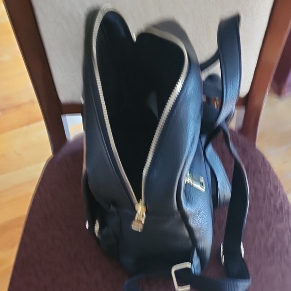 Steve Madden Black and Gold Womens Backpack - Picture 4 of 5